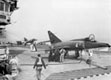 First serial Étendard IVMs (here No3 and 4) belonging to the 15.F squadron, on the deck of CV Clemenceau (R98) between October 17th and 20th 1962. (SP Clemenceau)