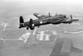 Lancaster WU-14 codé 4.S-4 survolant la BAN Lartgiue. (©DR via Pierre-Henri Baras)