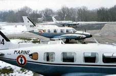 PA-31-350 Navajo de l'escadrille 2.S sur la BAN Lann-Bihoué. (©BAN Lann-Bihoué)