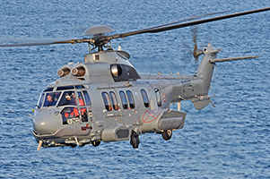 Premier EC225 SECMAR livré (nº 2752) en vol d'essais. (©Eurocopter)