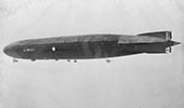 22 décembre 1923 : Le dirigeable Dixmude explose en vol alors qu'il était en transit entre Cuers et Colomb-Béchar à la frontière marocaine. (©Marine Nationale)