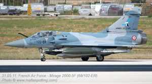 Mirage 2000-5 (102-ER/65) à l'Aéroport International de Malte. (©www.maltaspotting.com)