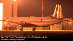 Déroutage de l'Atlantique nº9 de l'Aéronautique navale sur l'Aéroport International de Malte.  (©Joseph Agius)
