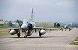 Départ des deux Mirage 2000-5 depuis Dijon. (©Ministère de la Défense)