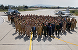 Personnel des détachements de Mirage 2000-5 français et qataris à la Sude. (©Ministère de la Défense)