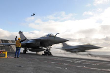 Rafale M au catapultage depuis le PAN Charles de Gaulle. (Marine Nationale)