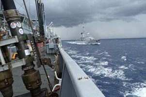 RAM entre la Meuse et le Tourville. (Marine Nationale)