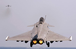 Rafale M F3 et SEM au catapultage depuis le Charles de Gaulle. (©Ministère de la Défense)