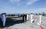 Visite du Président Sarkozy sur le Charles de Gaulle. (©Marine Nationale)