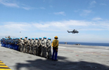 Visite du Président Sarkozy sur le Charles de Gaulle. (©Marine Nationale)