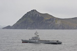 La Jeanne d'Arc passant le Cap Horn le 25 janvier 2010. (©Marine Nationale)